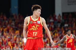 九游体育官网-直播吧：孙铭徽脚伤未愈但请战欲望强烈 希望出战G2