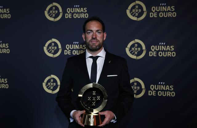 九游网游官网-解密国安为何选他当新帅:总经理推荐 防守有心得