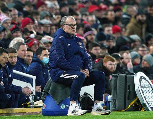 1645694336465041299.jpg 12.jpg